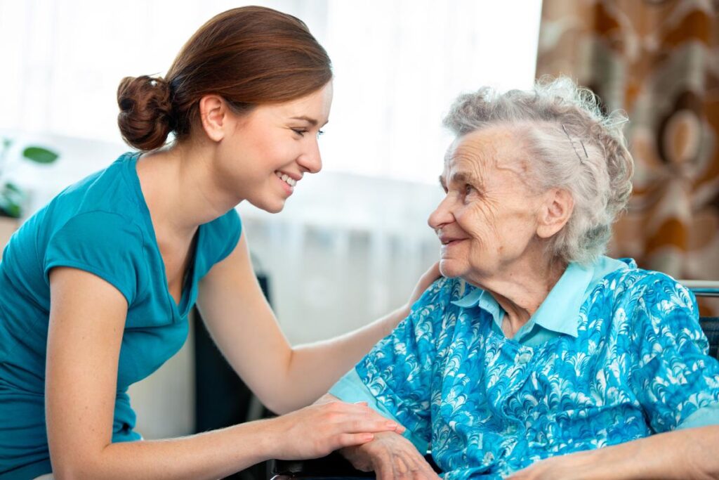 5 Reasons to Consider a Career in Senior Living