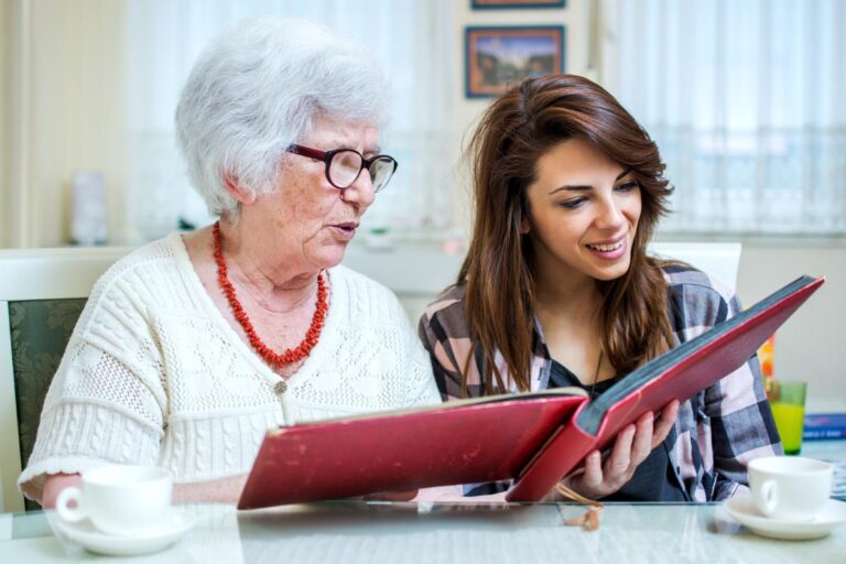 How to Ease the Transition When Moving a Parent into Memory Care