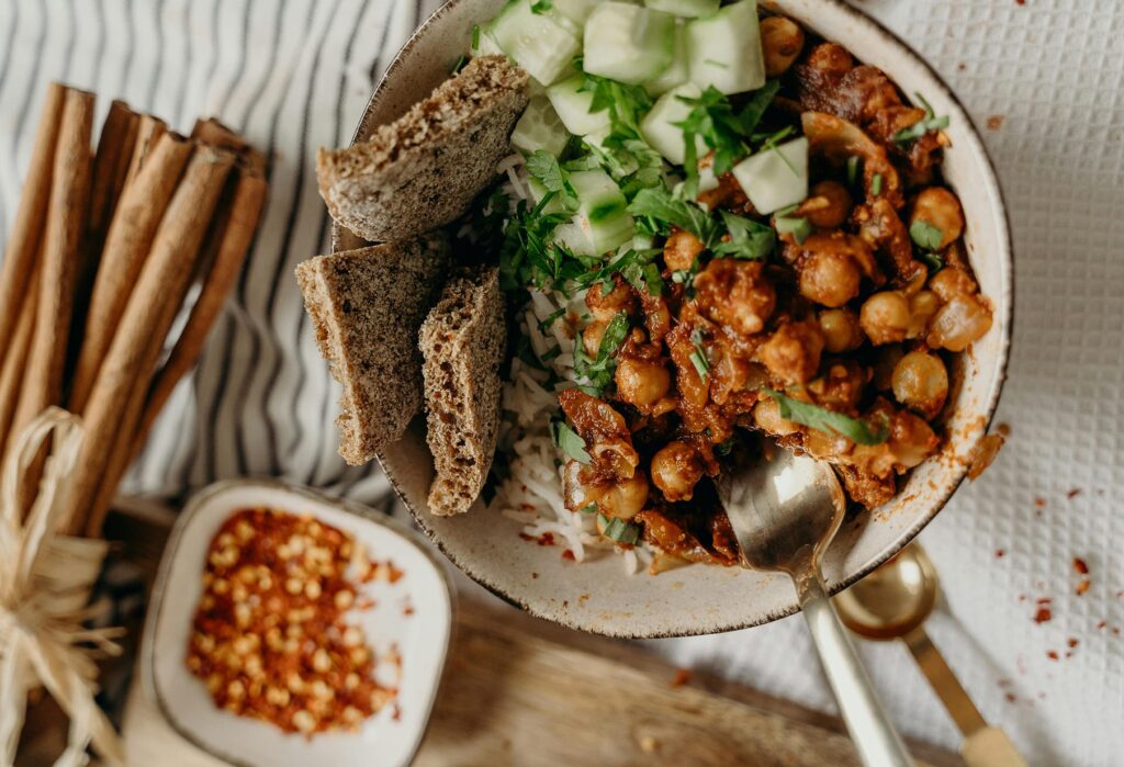 The Importance of Balanced Nutrition as You Age