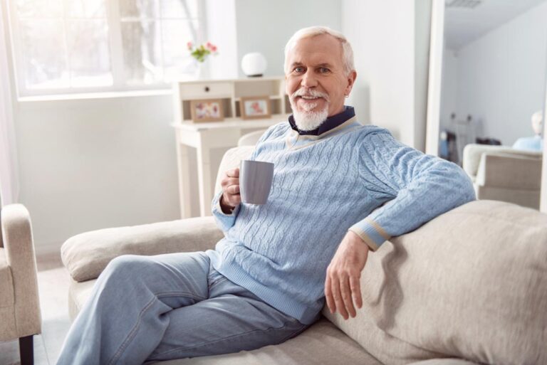 What Services Are Available in an Independent Living Facility?