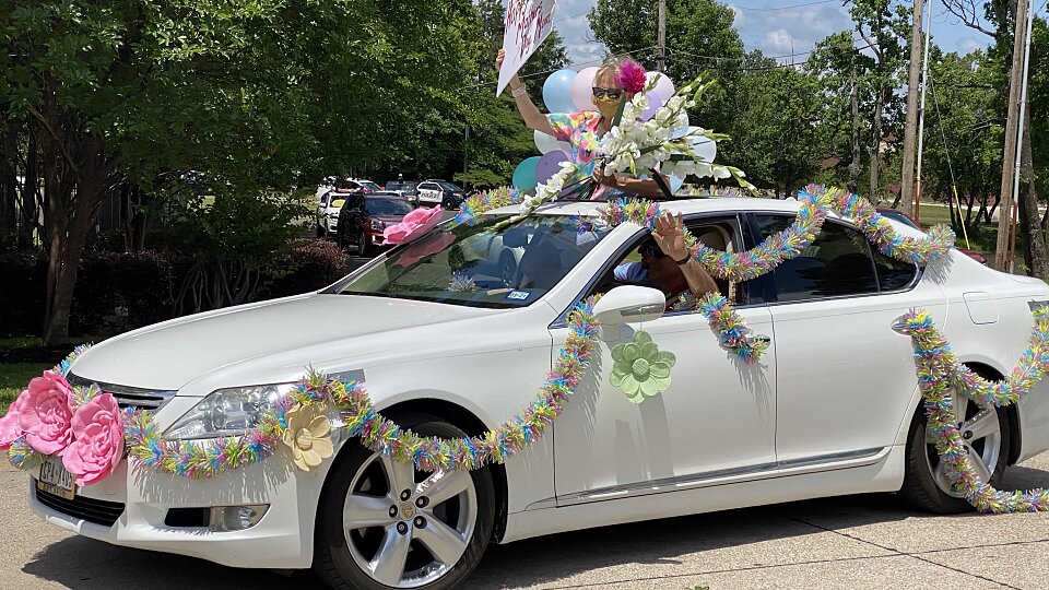 Car parade boost senior adults’ spirits